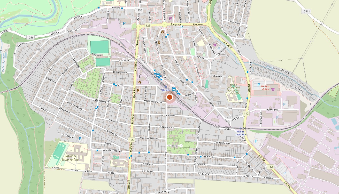 Mapa s vyznačenou provozovnou: U Topolů 1953, 258 01 Vlašim
